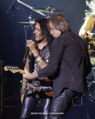 Stephen Pearcy / Warren DeMartini