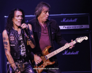 Stephen Pearcy / Warren DeMartini